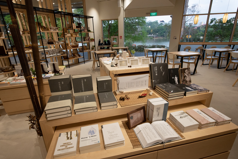 The internal view of Jing Si Books and Café at Tzu Chi HYC. (Photo by Wong Twee Hee)